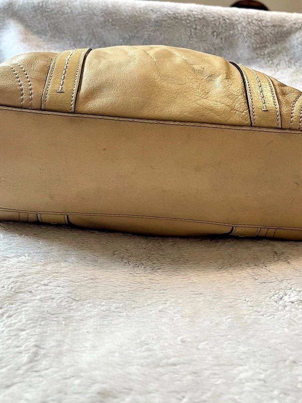 Coach Legacy East West Gallery Tote Beige Leather Bag - Picture 4 of 13